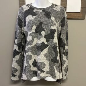 Athleta Undercover Gray Camo High Low Long Sleeve Wool Blend Sweater- Small